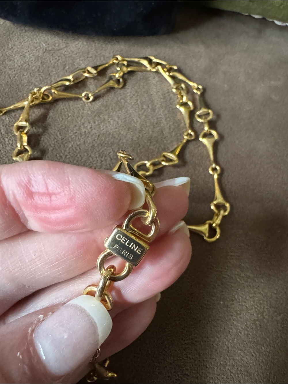 Celine Horse Bit  Gold Link Necklace - Picture 3 of 4